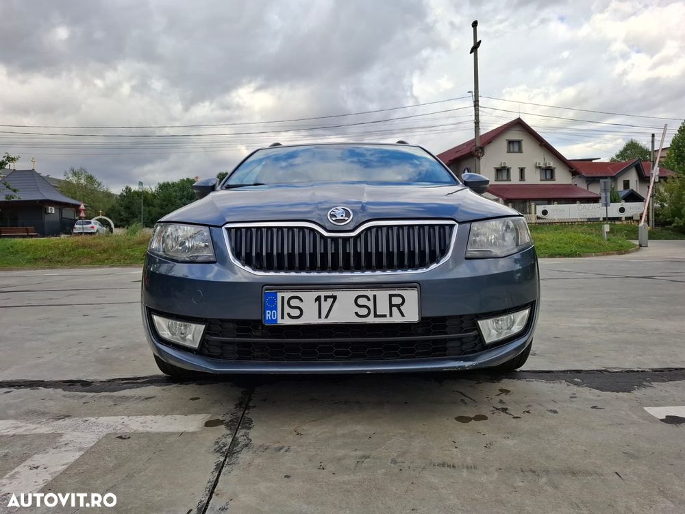 Skoda Octavia 2.0 TDI 4X4 Ambition - 6