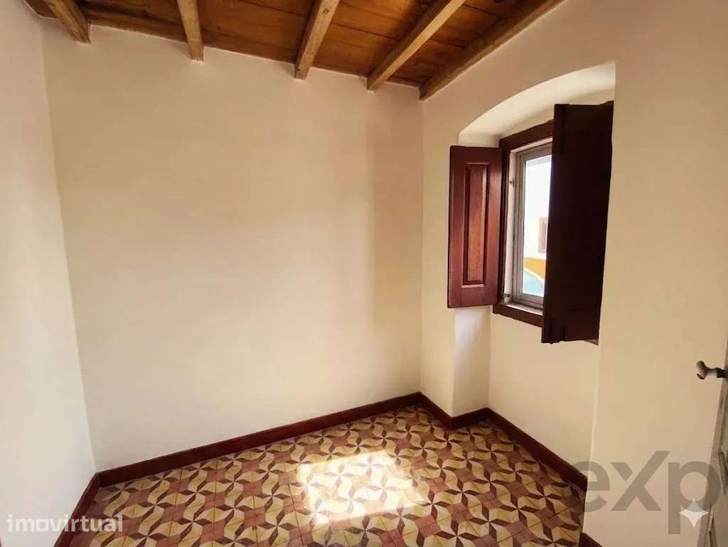 Casa T3 típica em Vale de Gaviões, Margem - Grande imagem: 4/9