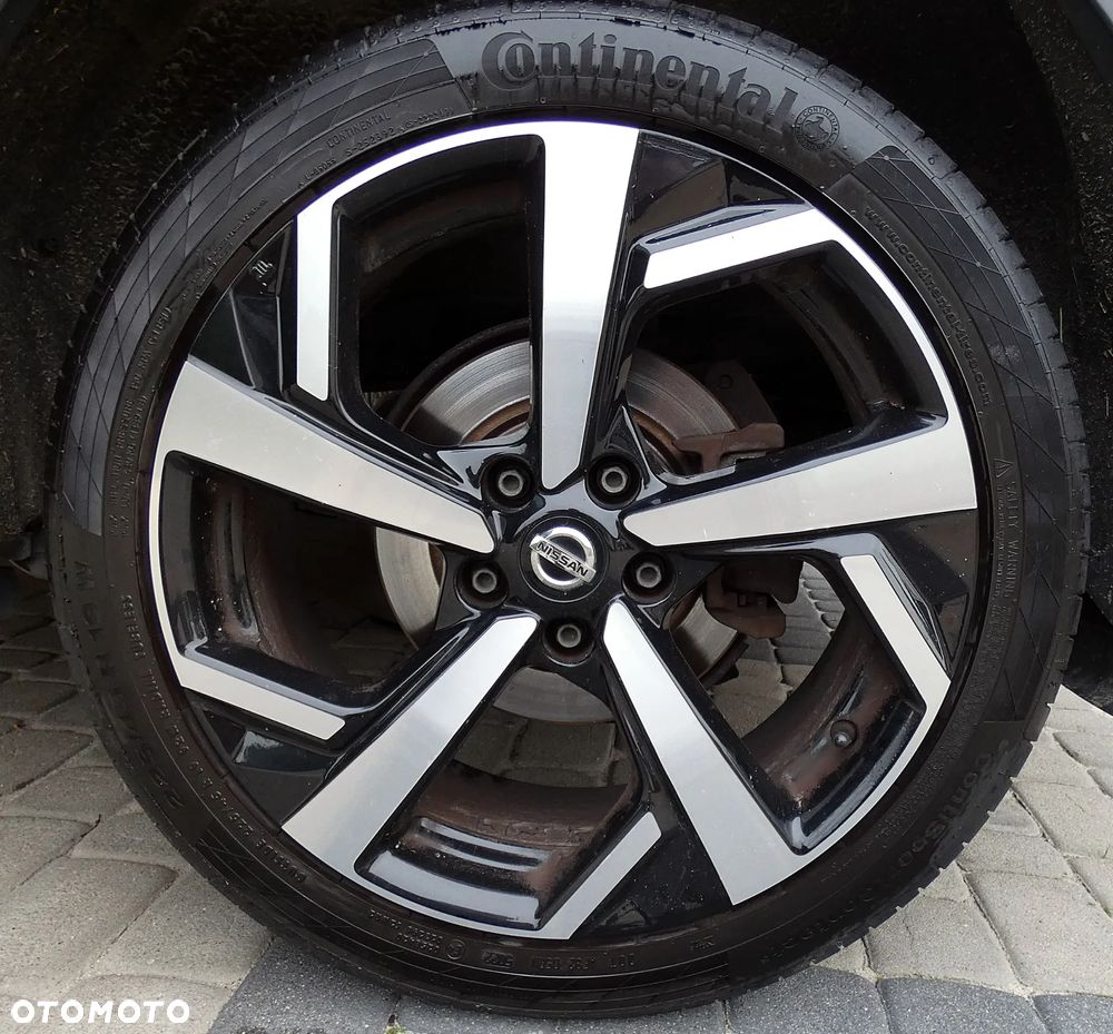 Nissan Qashqai 1.3 DIG-T TEKNA - 34