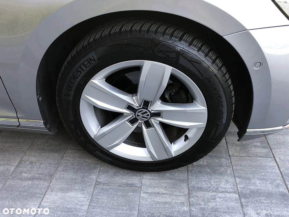 Volkswagen Passat 2.0 TDI BMT SCR 4Mot Highline DSG7 - 33