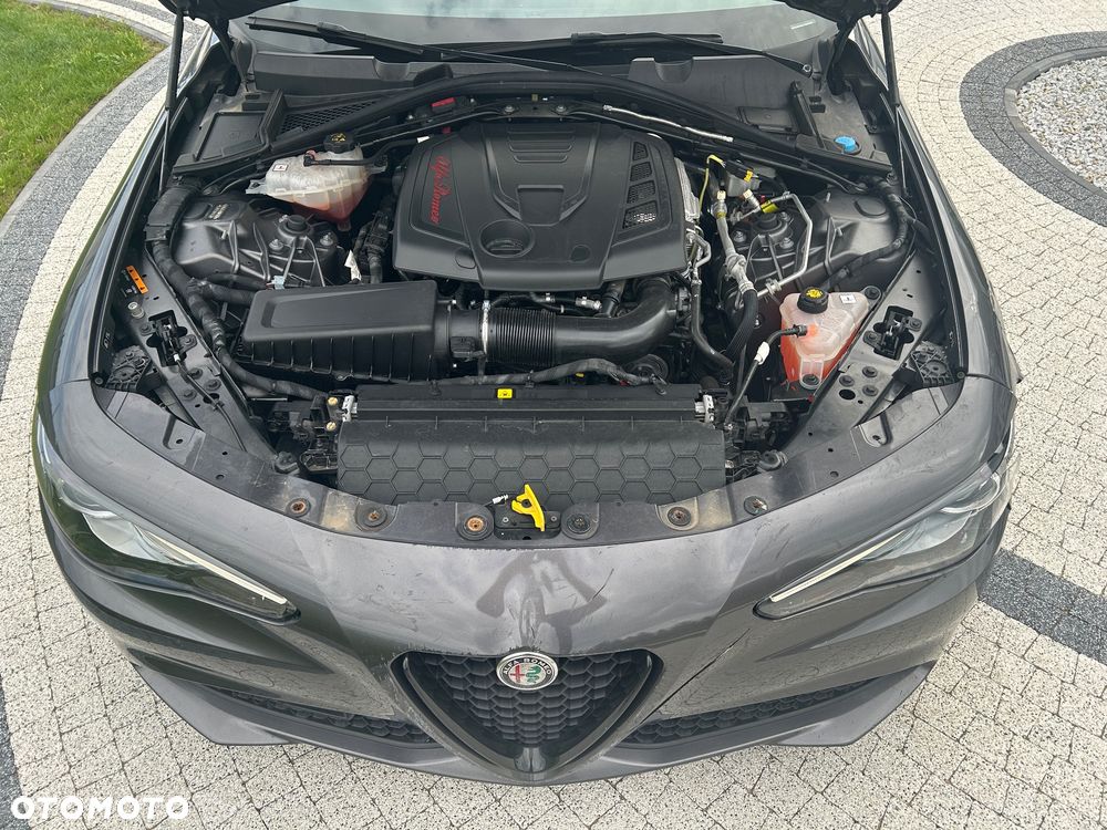 Alfa Romeo Giulia - 11
