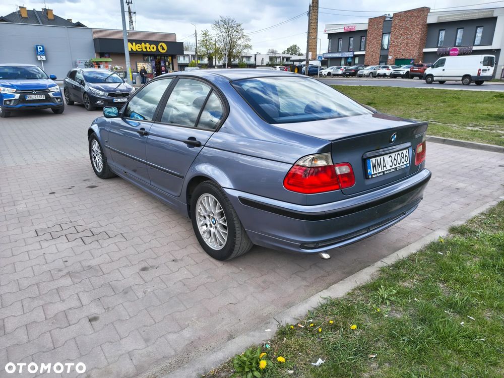BMW Seria 3 - 6