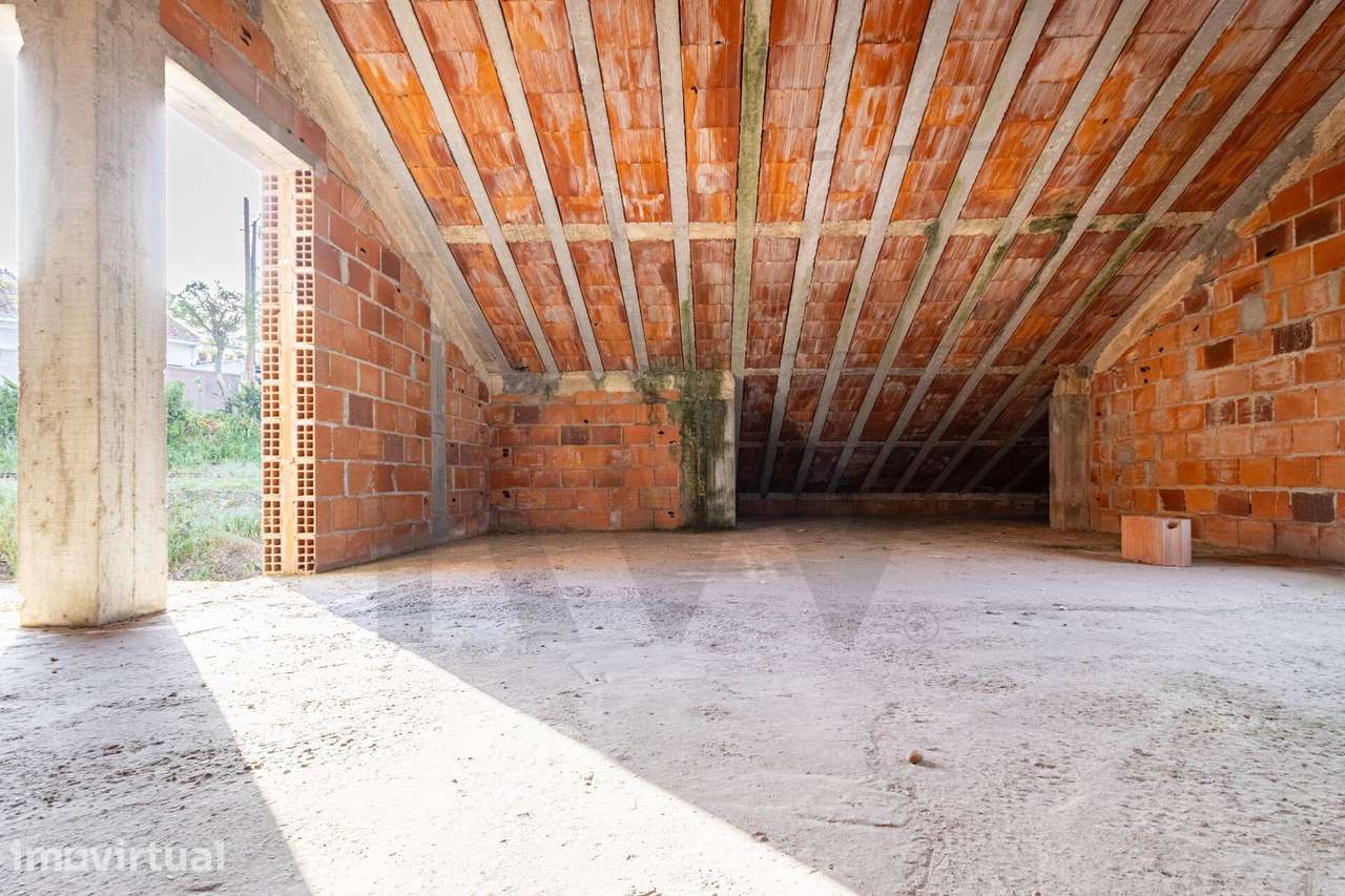 MORADIA T2 + TERRENO 562 m2 - Em Construção - Grande imagem: 4/24