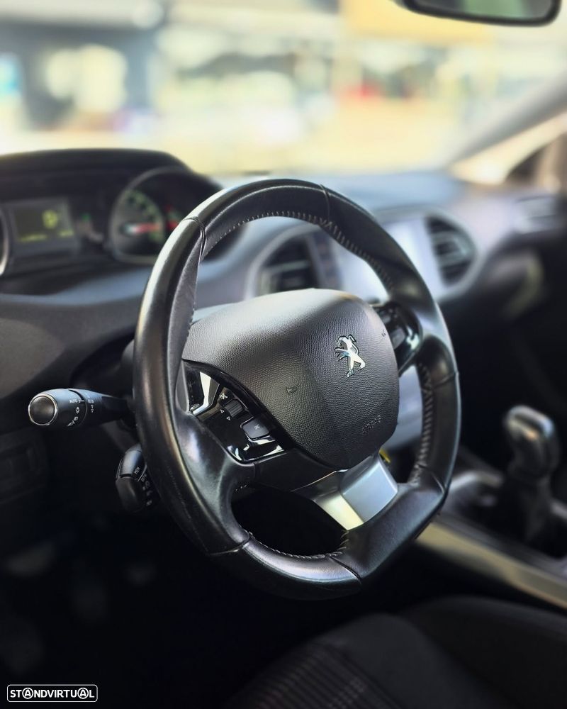 Peugeot 308 PureTech 110 Stop & Start Allure - 2