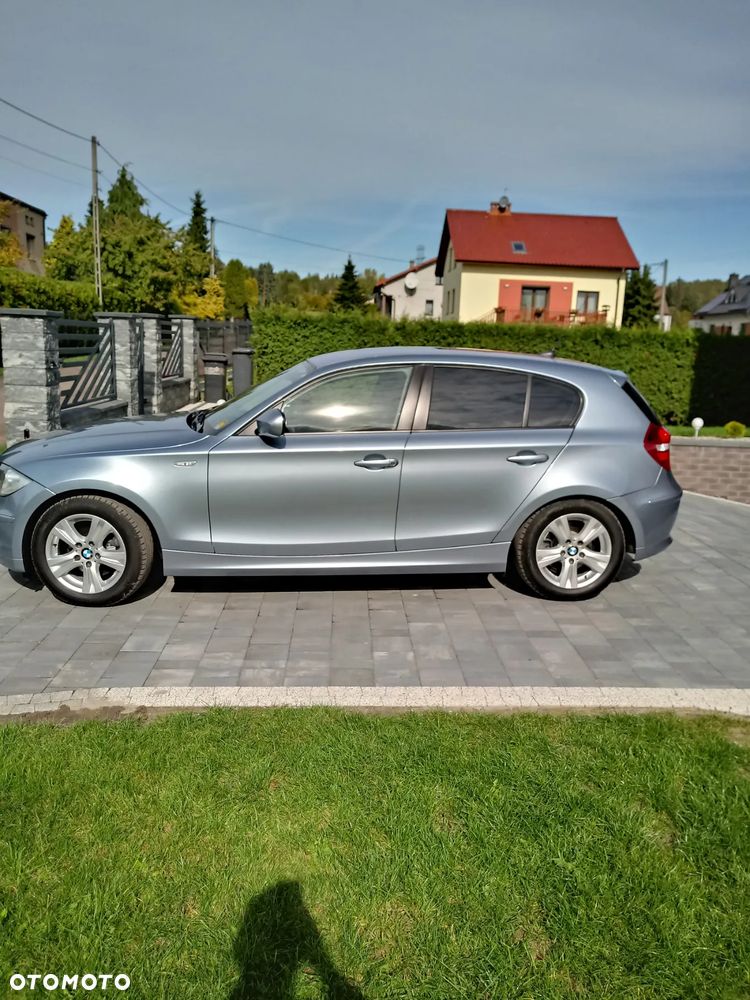 BMW Seria 1 120i - 1