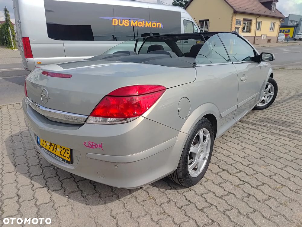Opel Astra 1.6 Edition - 4