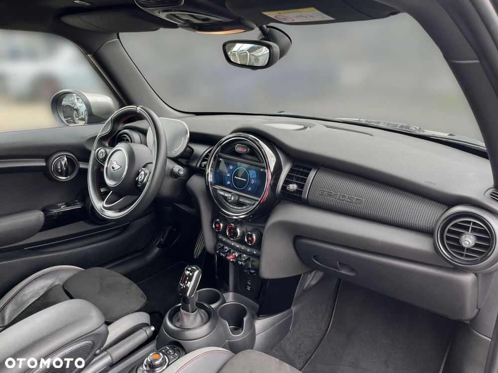 MINI John Cooper Works - 7