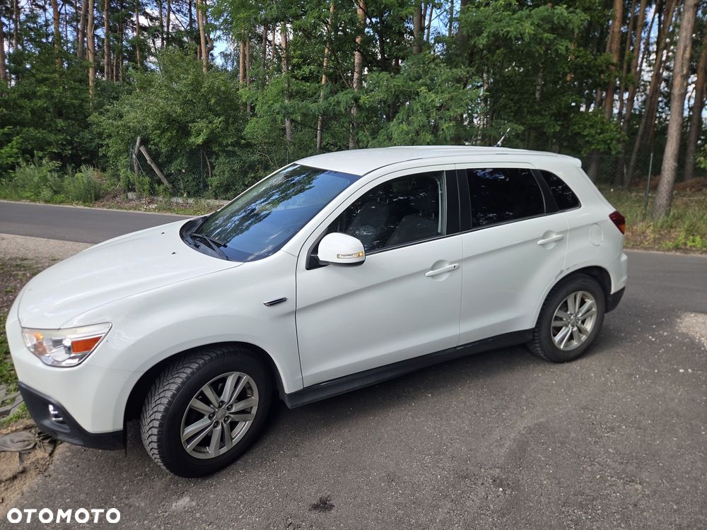 Mitsubishi ASX - 3