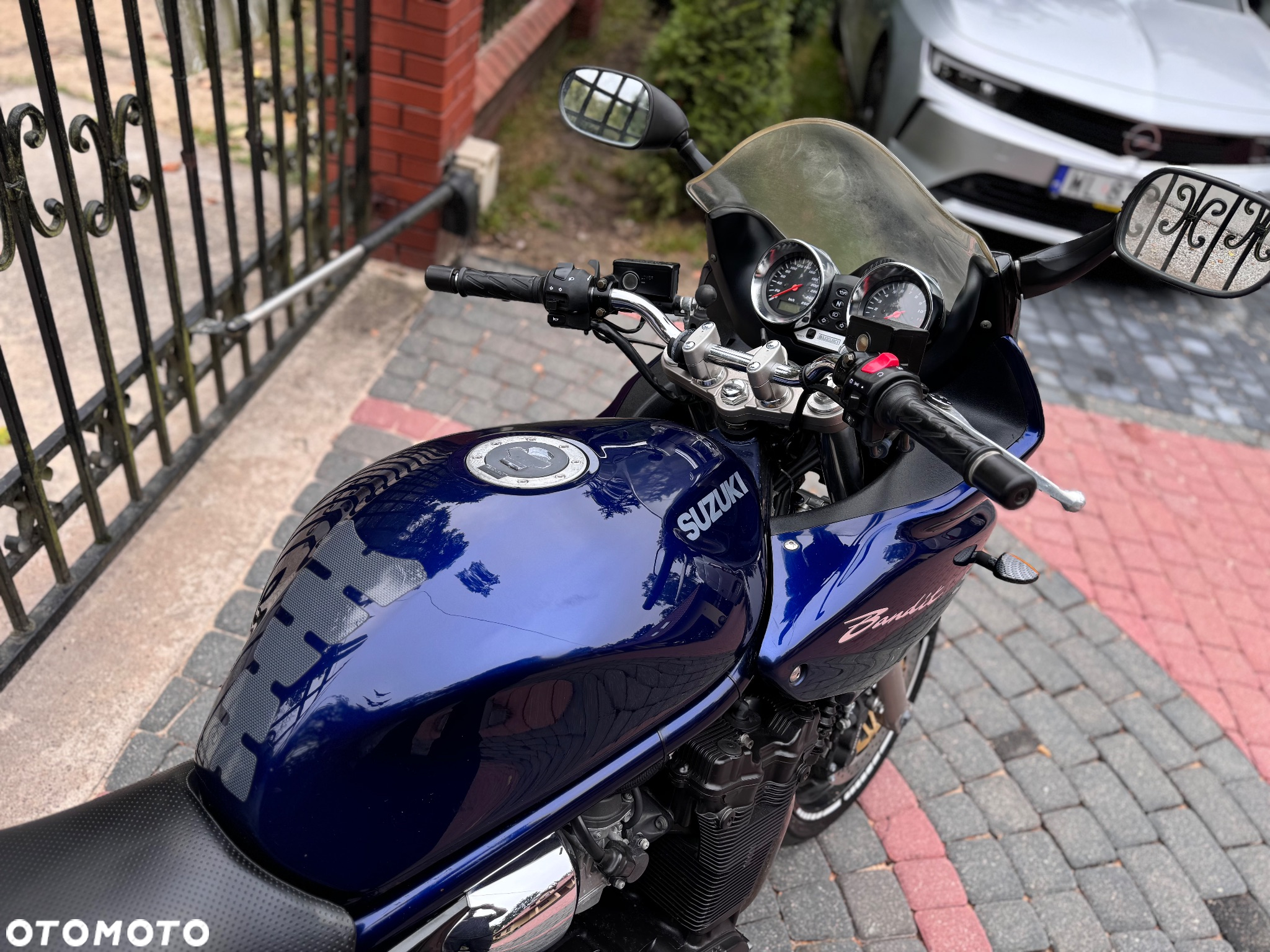 Suzuki Bandit - 14