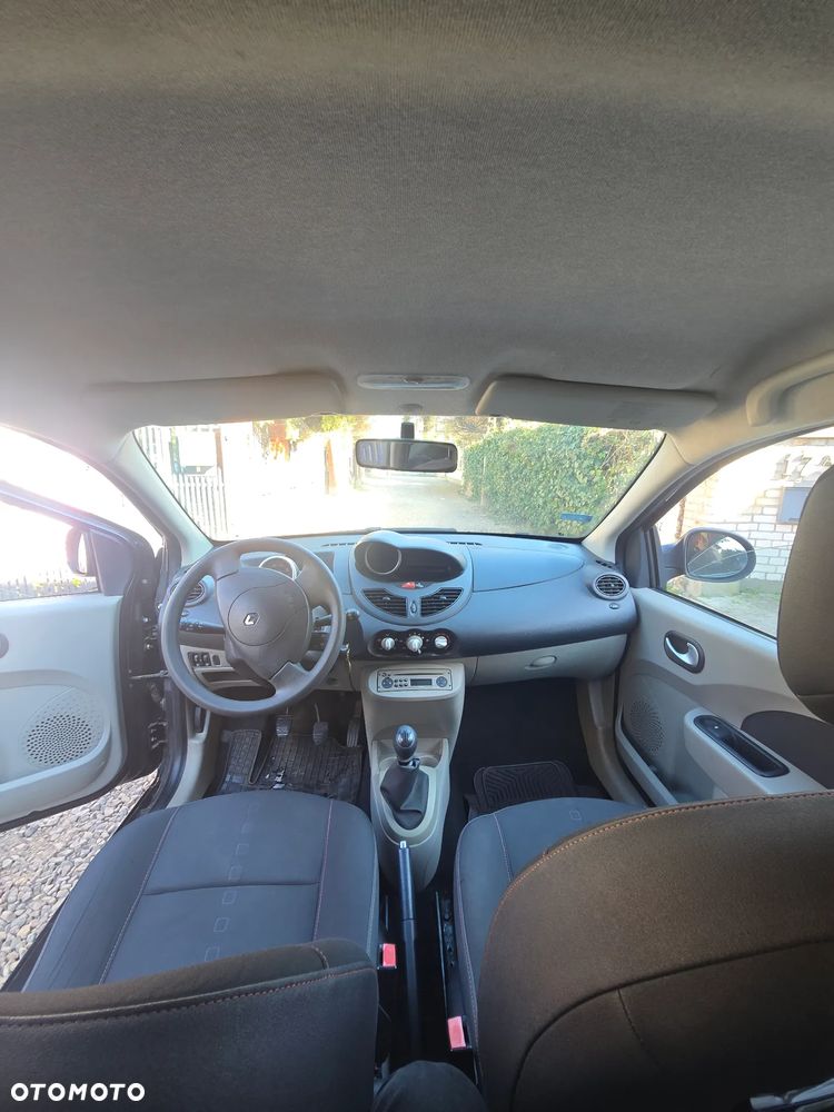 Renault Twingo 1.2 Authentique - 8