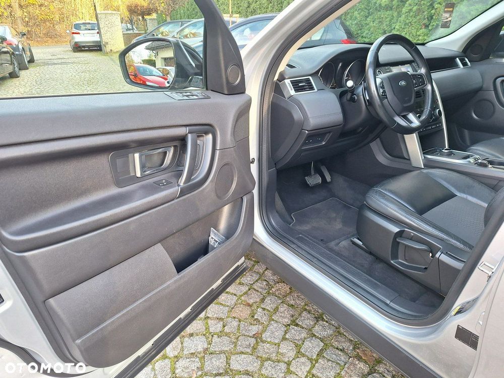 Land Rover Discovery Sport 2.0 TD4 HSE - 9