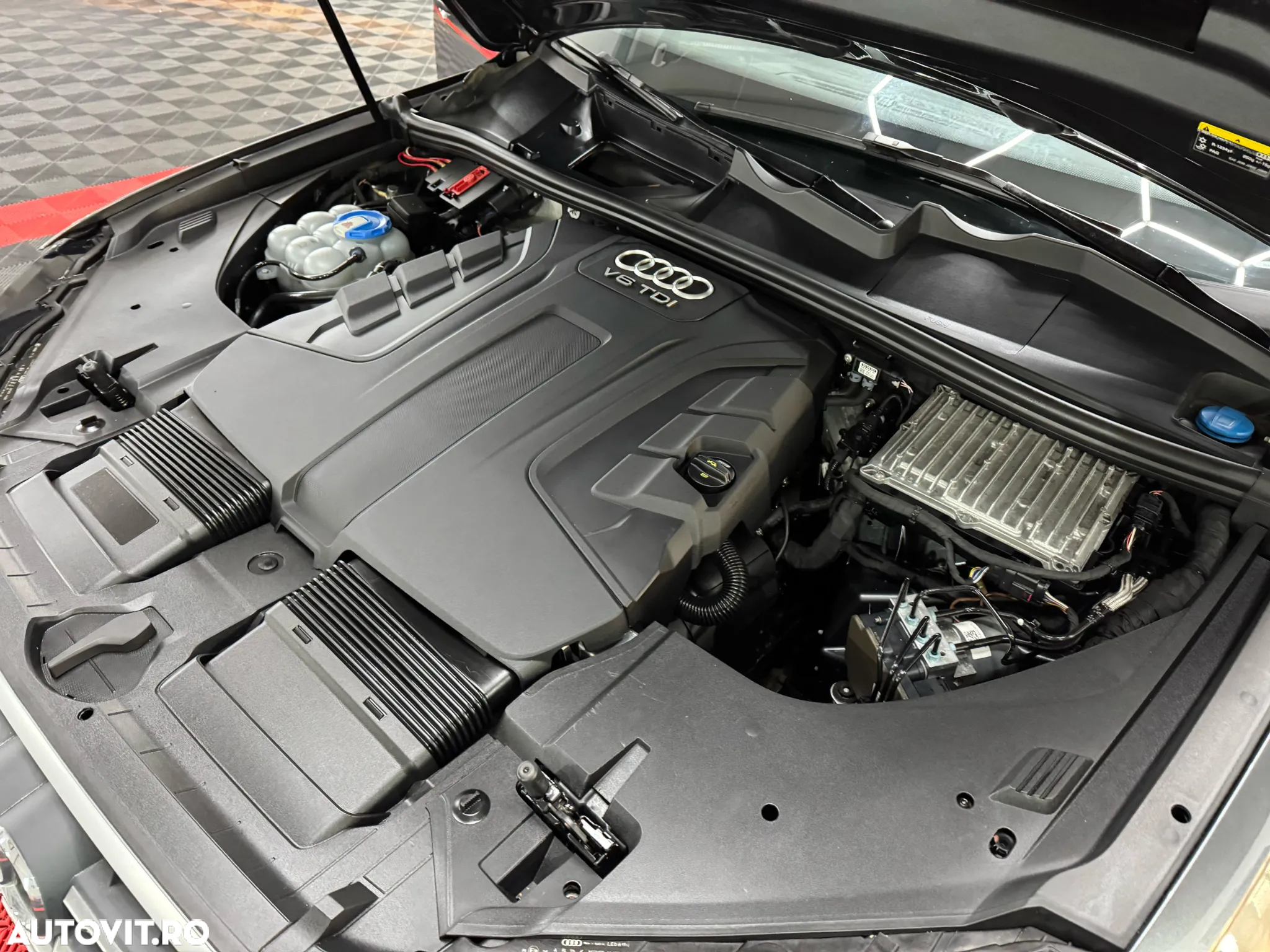 Audi Q7 3.0 TDI Quattro Tiptronic - 11