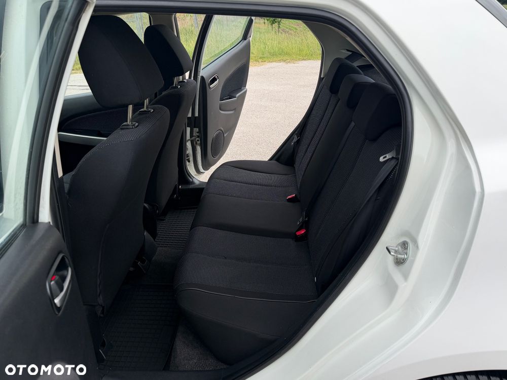 Mazda 2 - 28