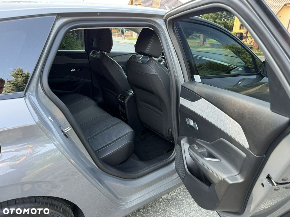 Peugeot 308 1.5 BlueHDi Allure Pack S&S EAT8 - 24