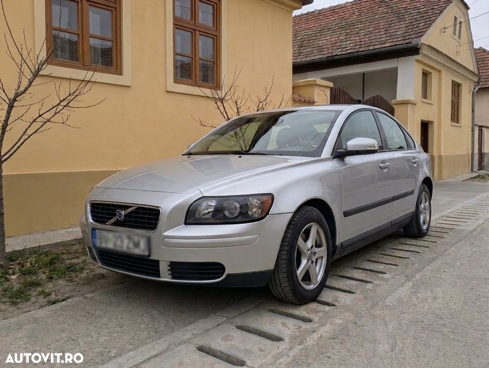Volvo S40 1.6 Kinetic - 1