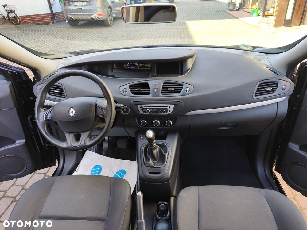 Renault Scenic 1.6 16V 110 TomTom Edition - 18