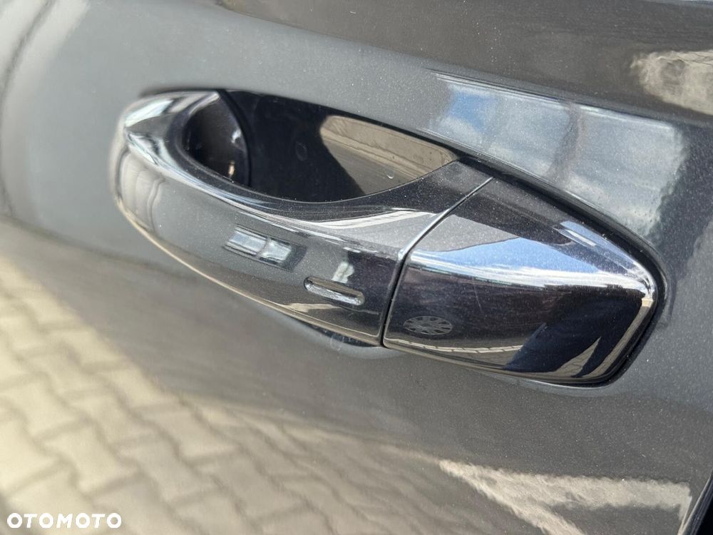 Skoda Karoq 2.0 TDI SCR 4x4 Style DSG - 9