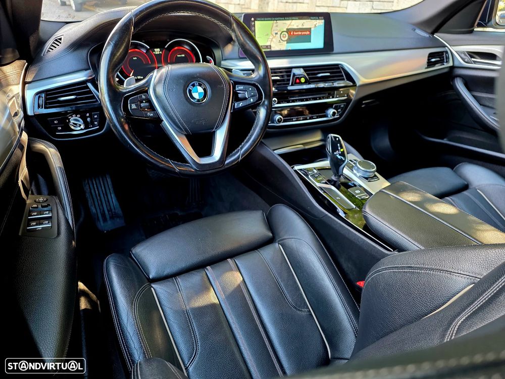 BMW 520 d ED Line Luxury - 10