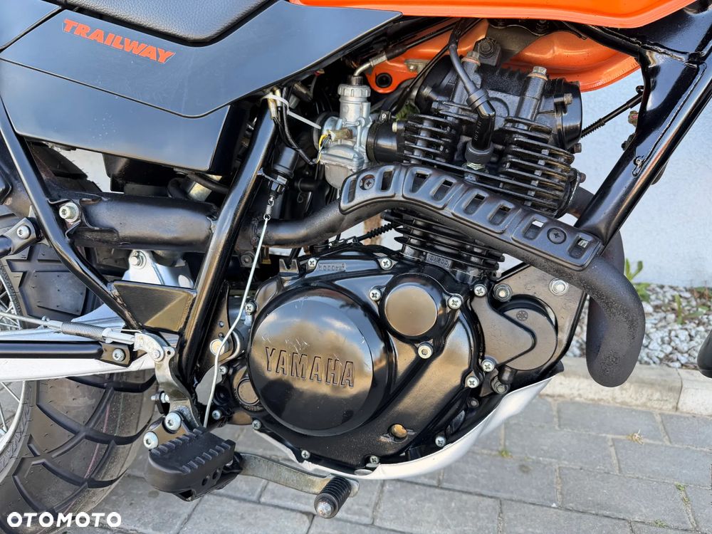Yamaha TW - 16