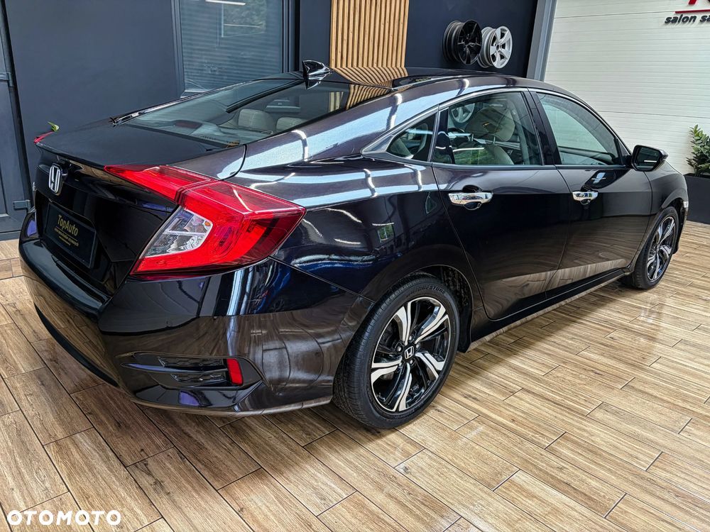 Honda Civic 1.5 i-VTEC Turbo CVT Executive - 8