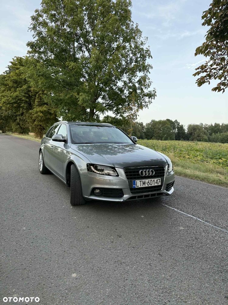 Audi A4 Avant - 9