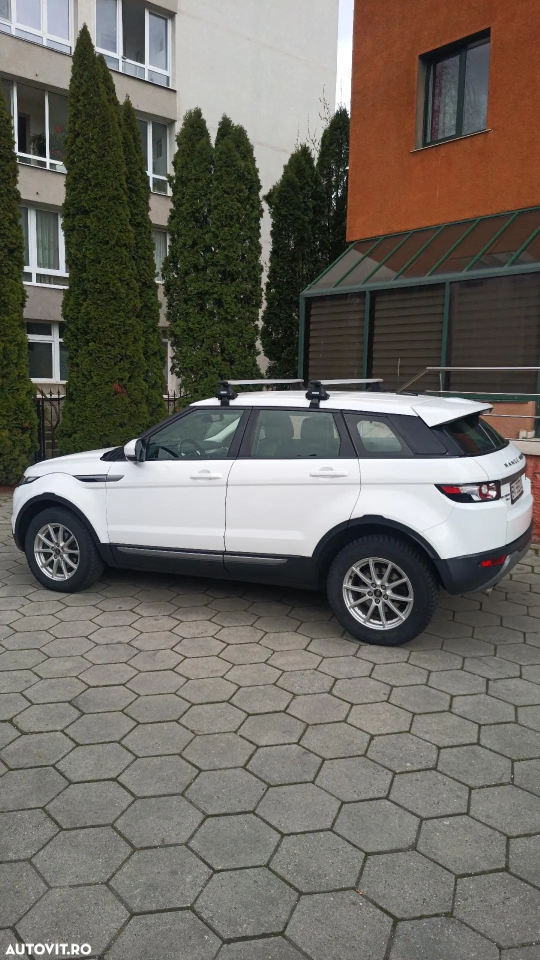 Land Rover Range Rover Evoque - 1