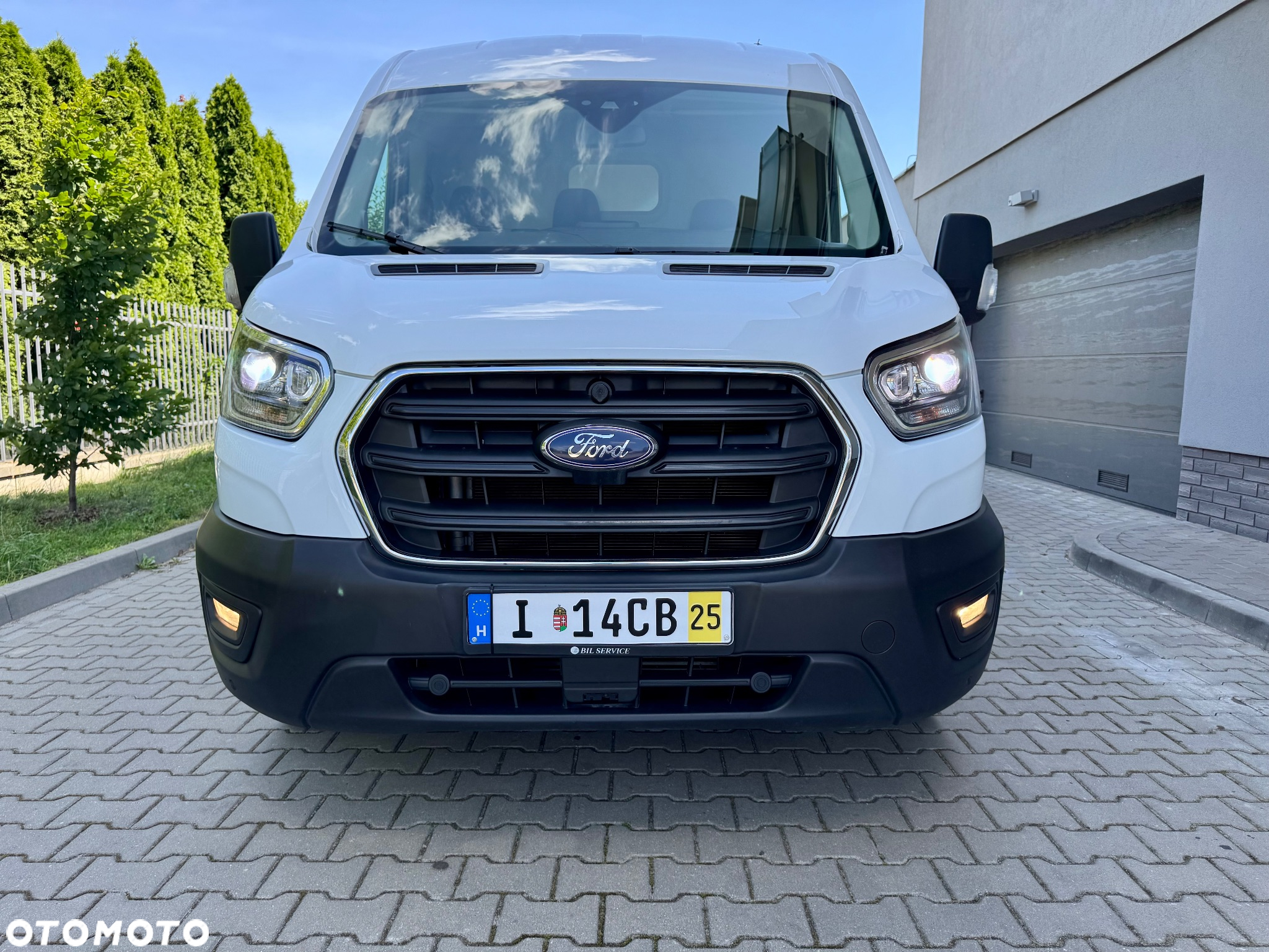 Ford TRANSIT AWD 4X4 podwójne drzwi / drzwi tylne 180 Faktura VAT 23% Kamera Monitor 170KM klimatyzacja podgrzewane siedzenia czujniki 3 osobowy faktura VAT23% serwis zadbany BOGATA OPCJA L2H2 wysoki napęd na cztery koła - 2