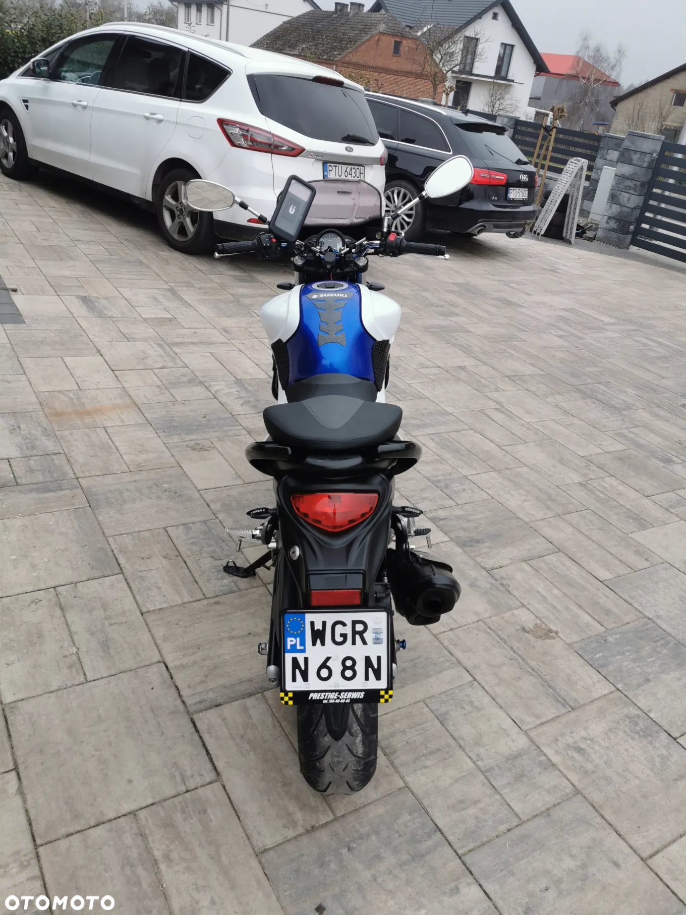 Suzuki Gladius - 25