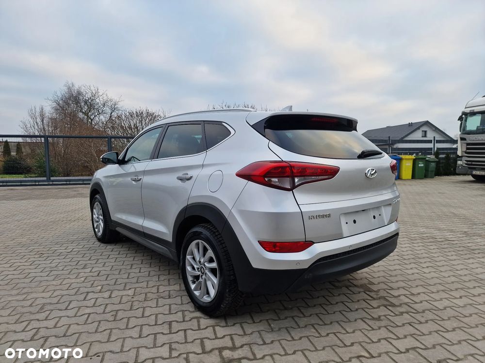 Hyundai Tucson 1.7 CRDI BlueDrive Comfort 2WD - 2