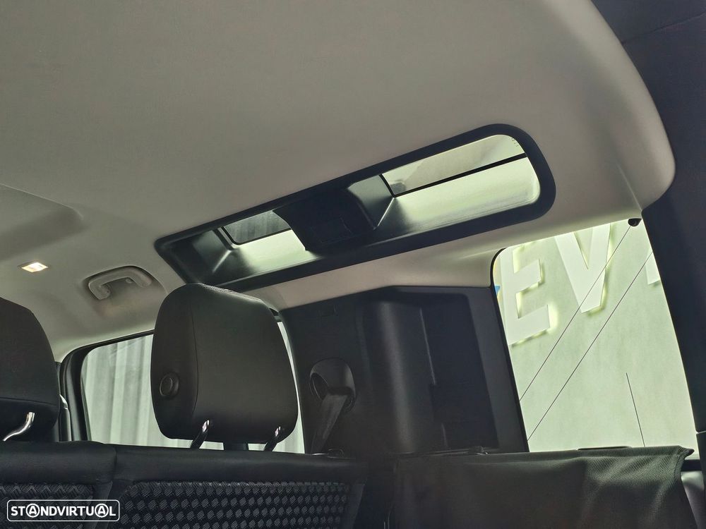 Land Rover Defender 110 D200 - 27