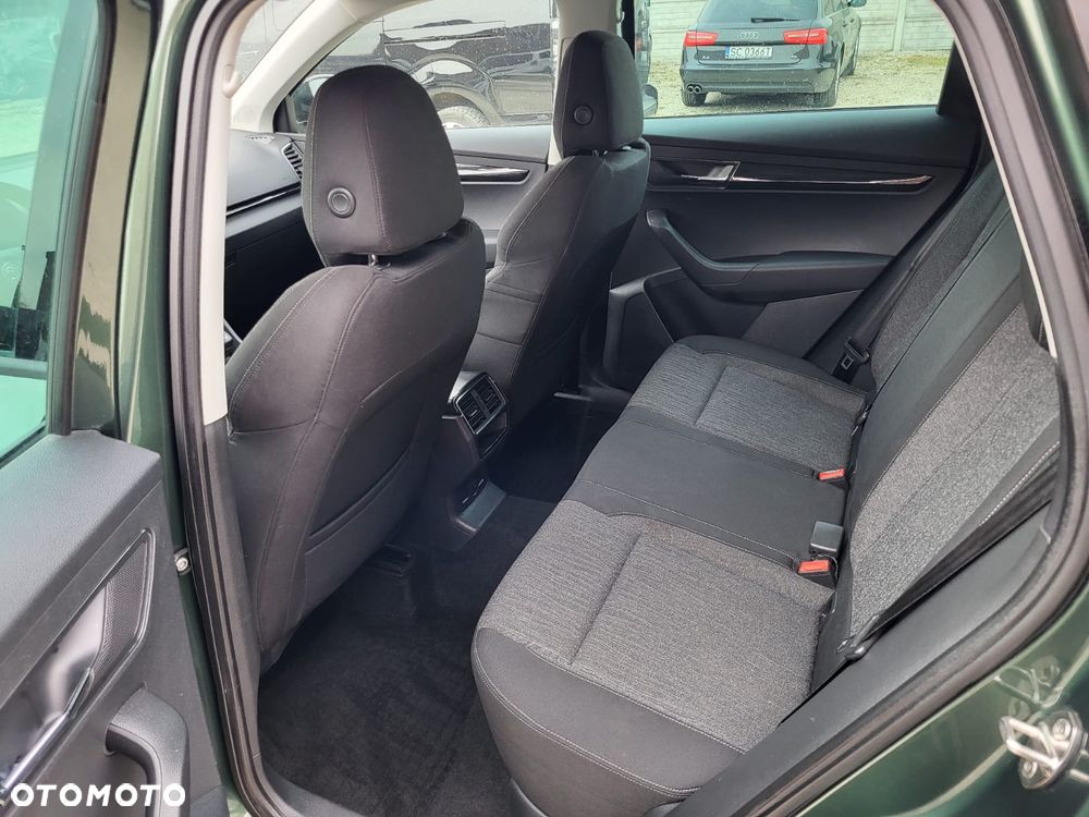 Skoda Karoq 2.0 TDI SCR 4x4 DSG Style - 23