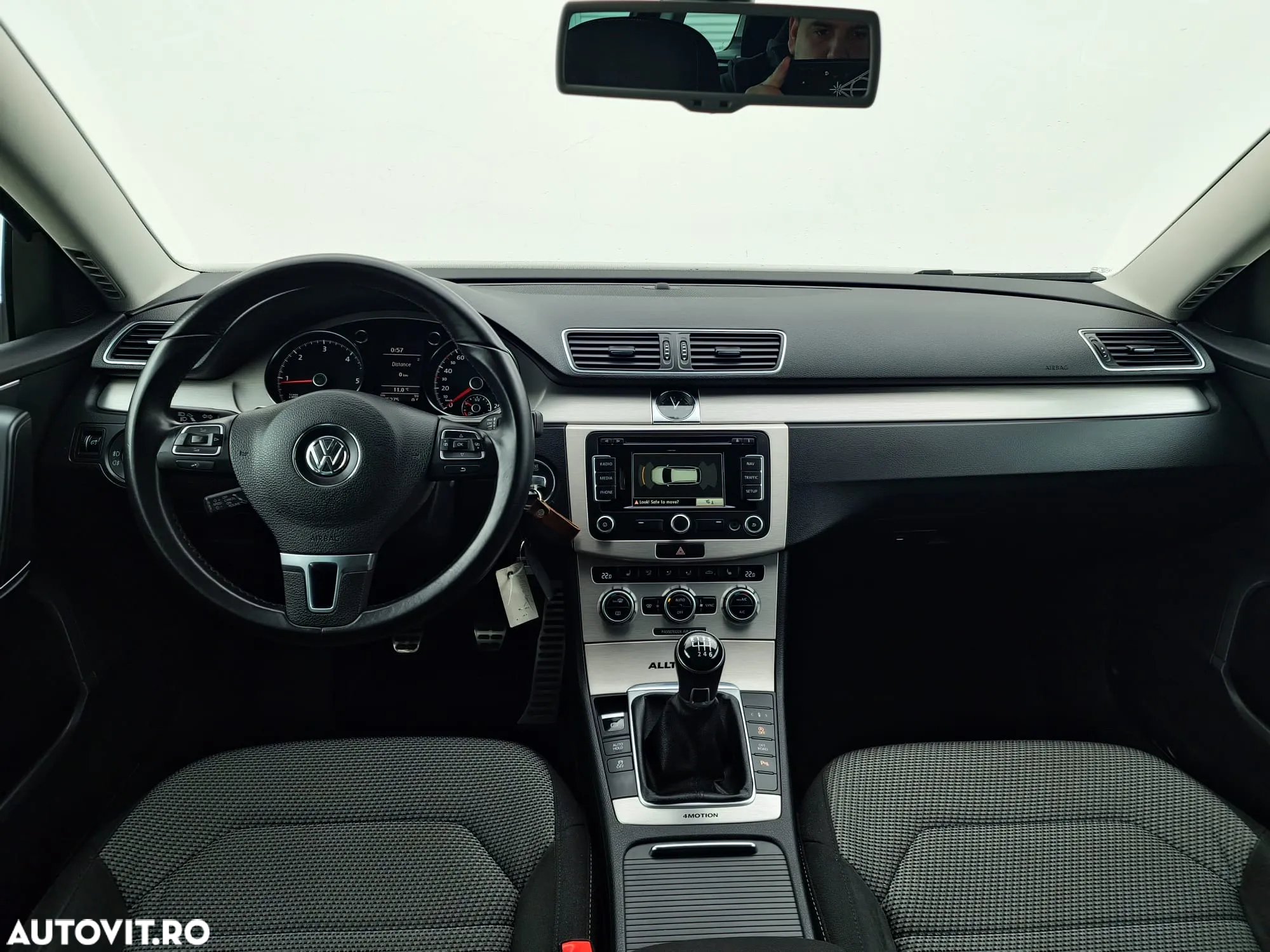 Volkswagen Passat Alltrack 2.0 TDI 4Motion BMT - 17