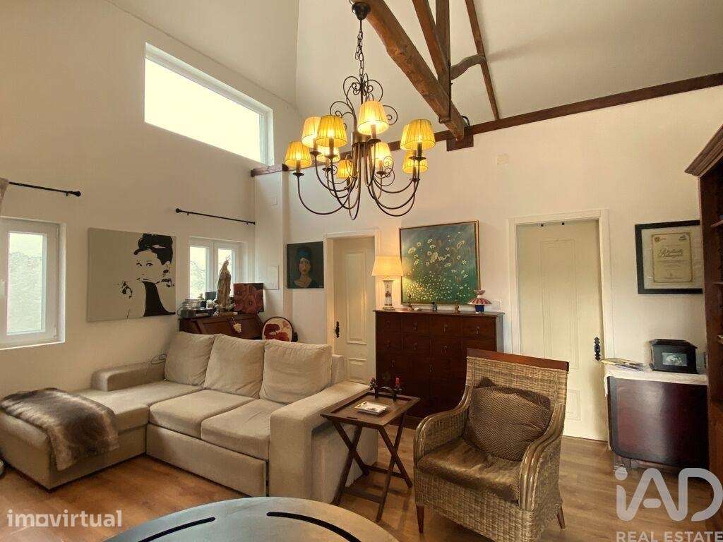 Casa / Villa em Dois Portos e Runa de 181 m2 - Grande imagem: 2/19