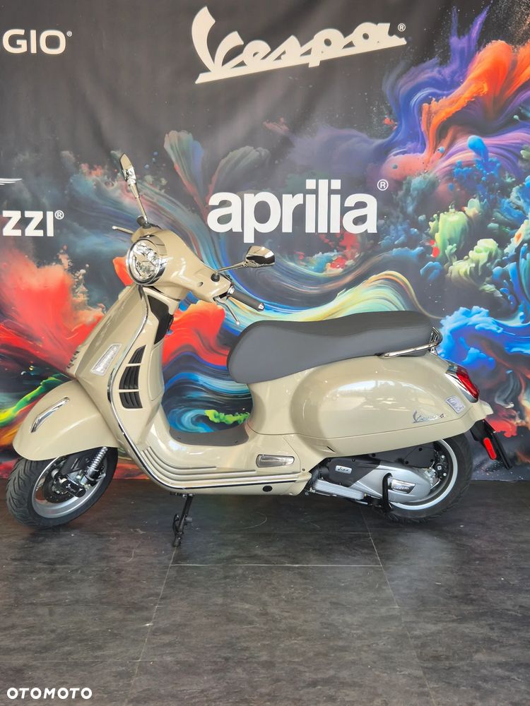 Vespa GTS - 10
