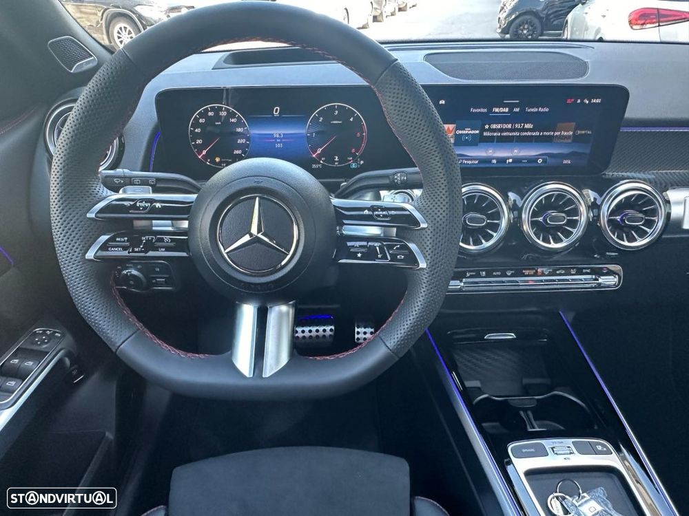Mercedes-Benz GLB 180 d AMG Line - 4