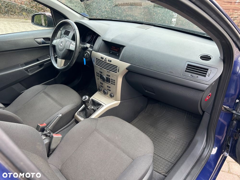 Opel Astra - 23