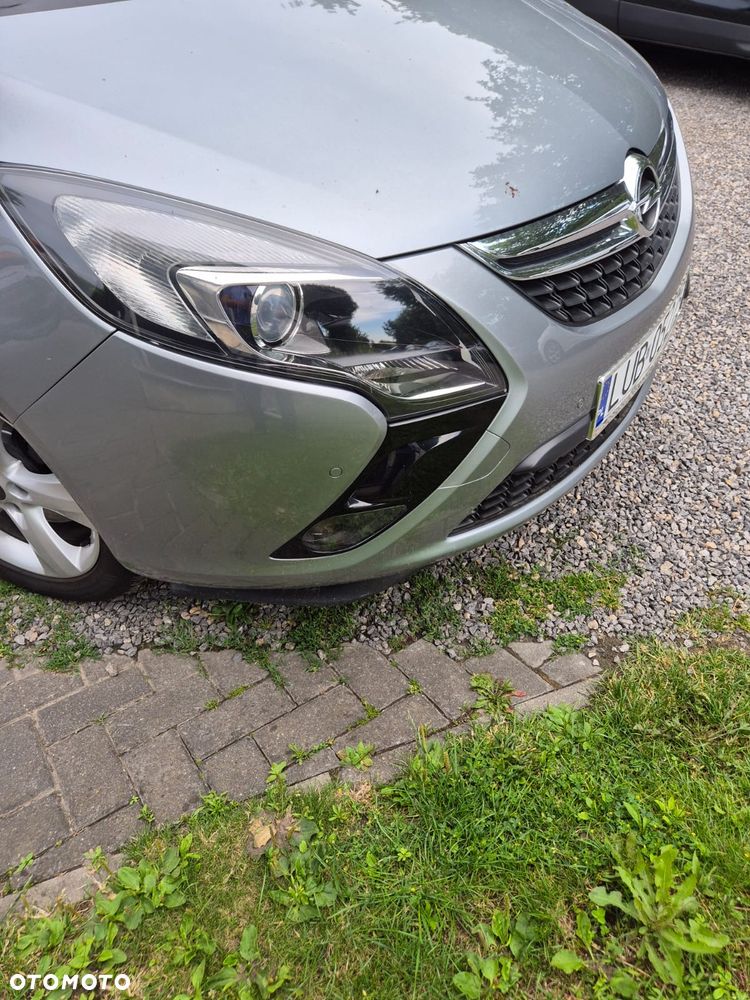 Opel Zafira - 13