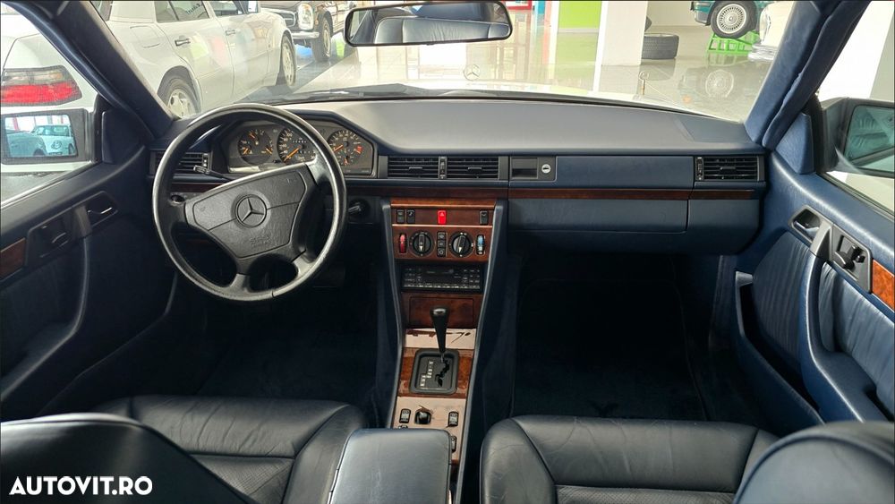 Mercedes-Benz W124 - 16