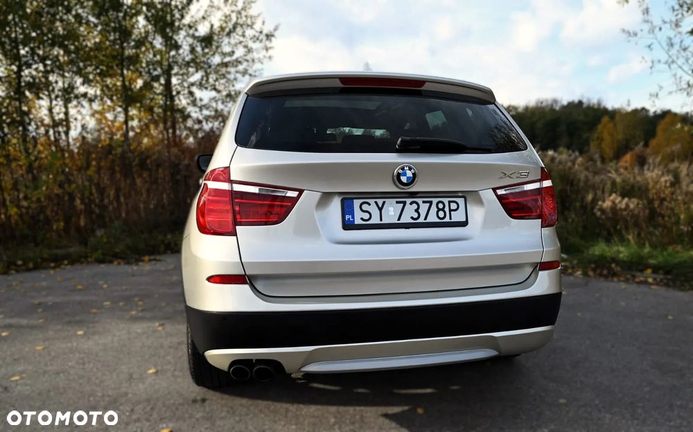 BMW X3 28i xDrive - 23