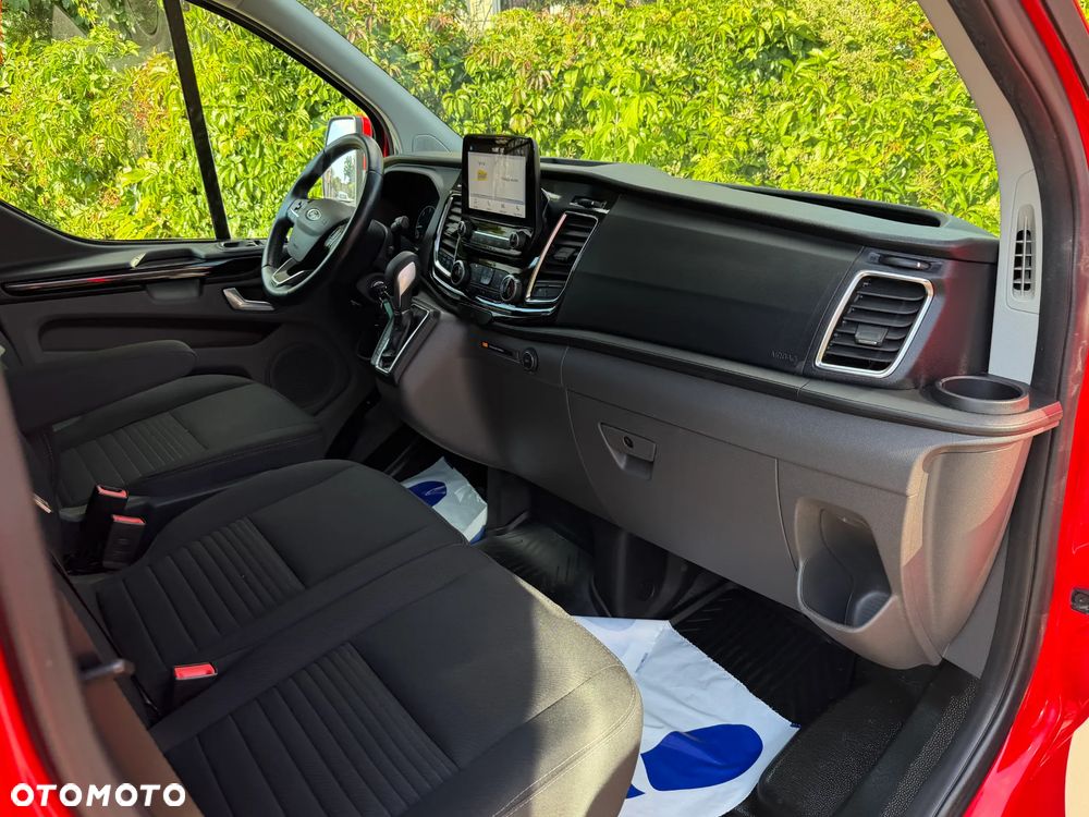 Ford TRANSIT CUSTOM - 9
