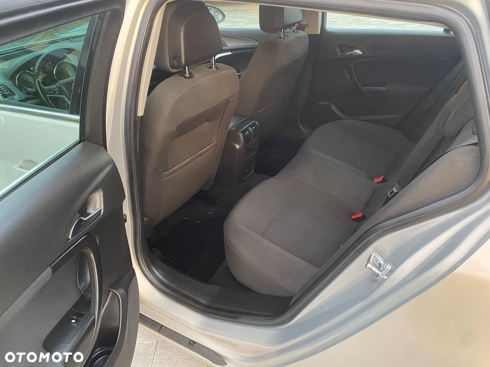 Opel Insignia 1.8 Cosmo - 8