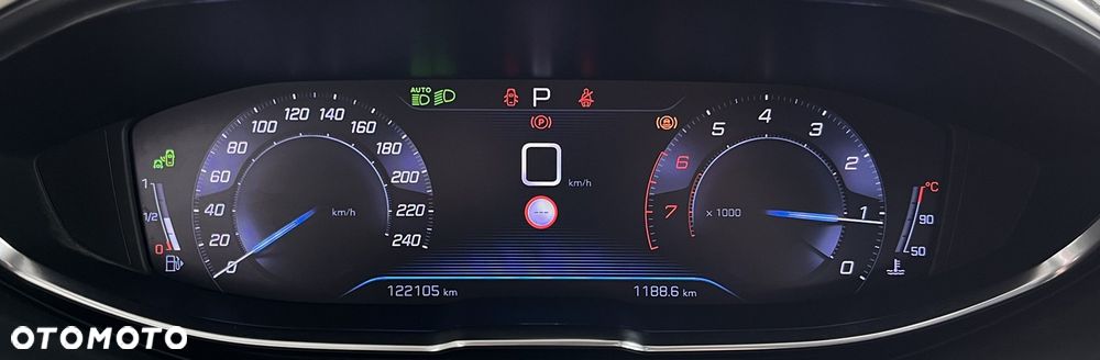 Peugeot 3008 PureTech 130 Stop & Start GPF EAT8 Allure Business-Paket - 11