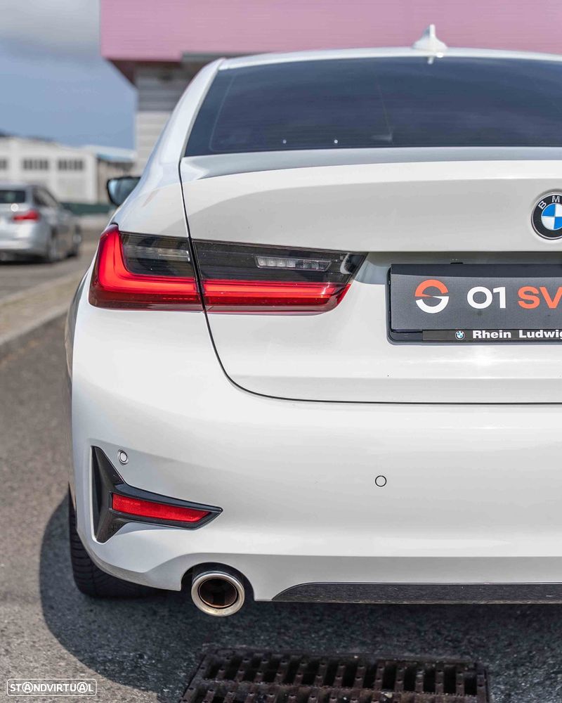 BMW 330 e Aut. Sport Line - 7