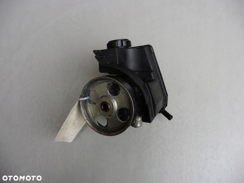 Pompa wspomagania 9644878380 Peugeot Partner I Berlingo I 1,9 TD