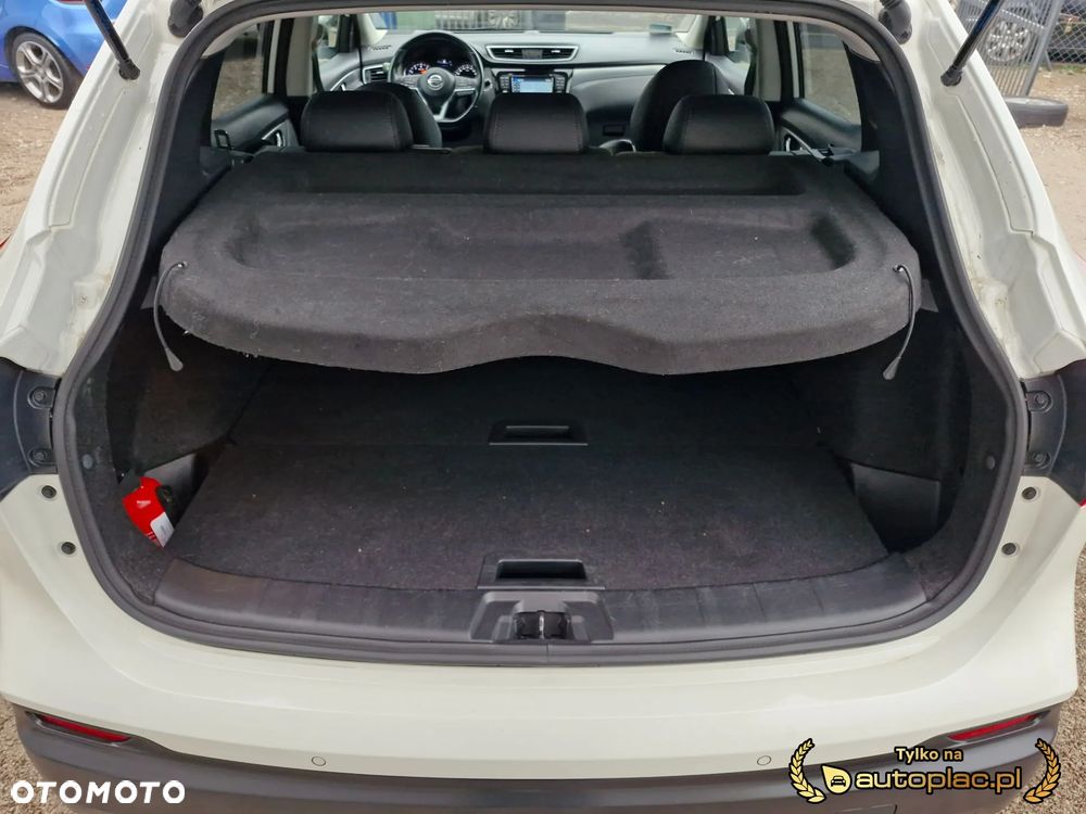 Nissan Qashqai 1.2 DIG-T Tekna+ - 23