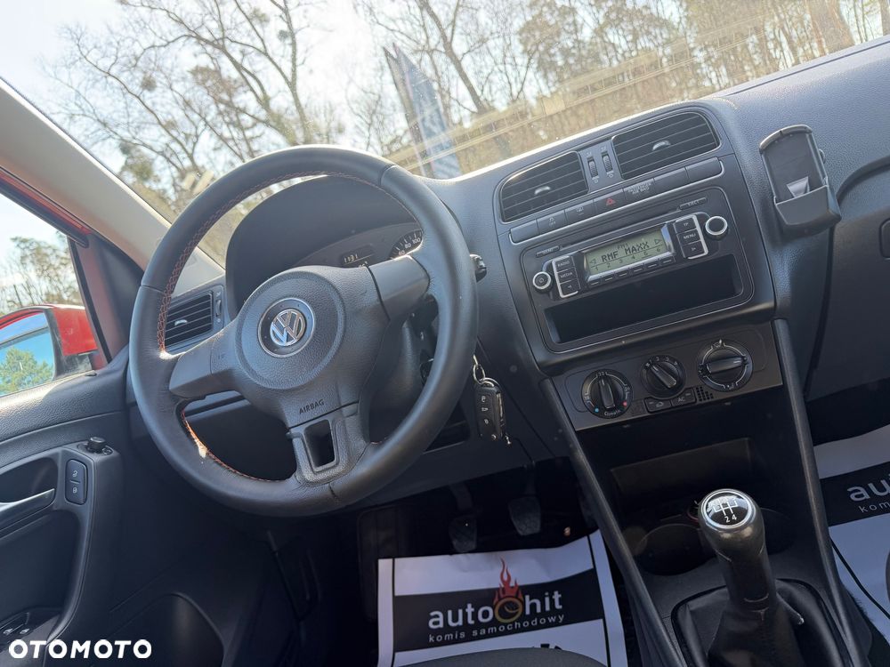 Volkswagen Polo - 25