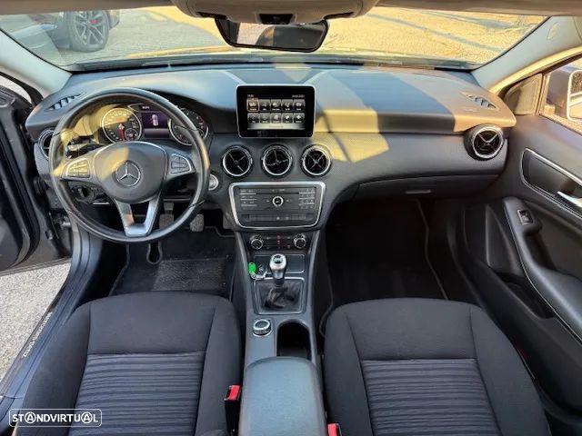 Mercedes-Benz A 180 Limousine d Style Plus - 26
