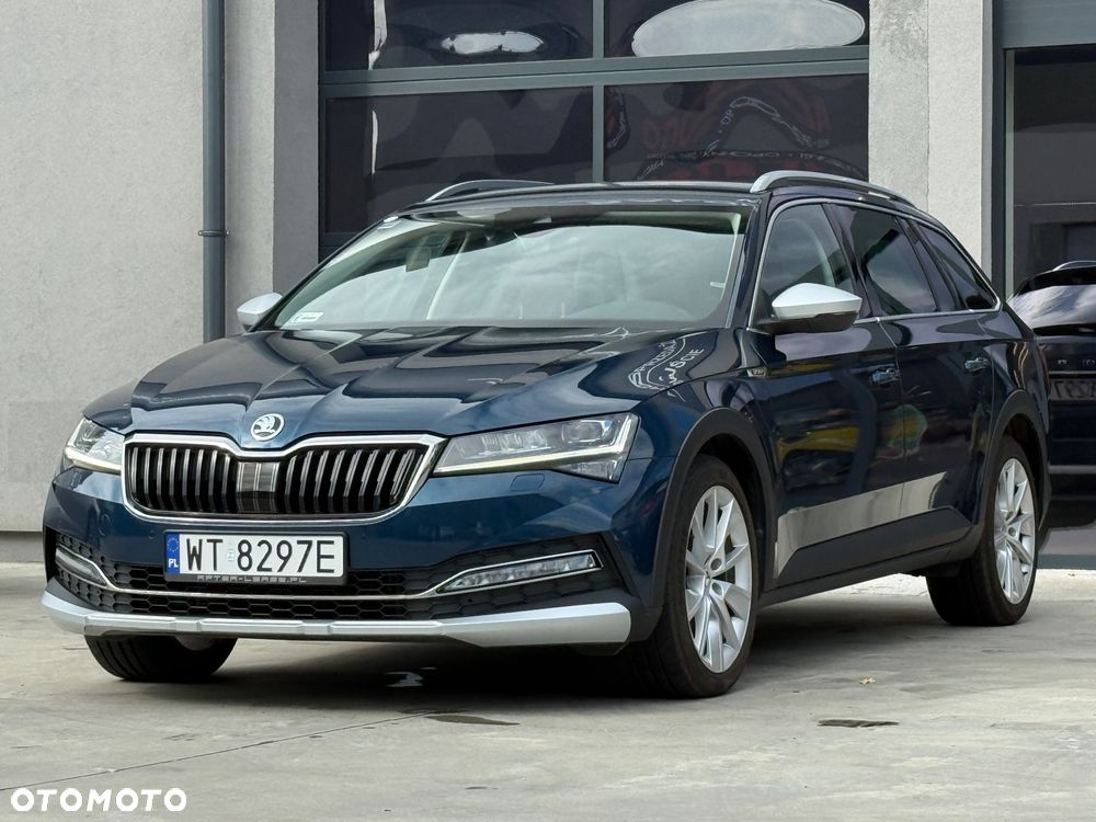 Skoda Superb 2.0 TDI SCR 4x4 Scout DSG - 6