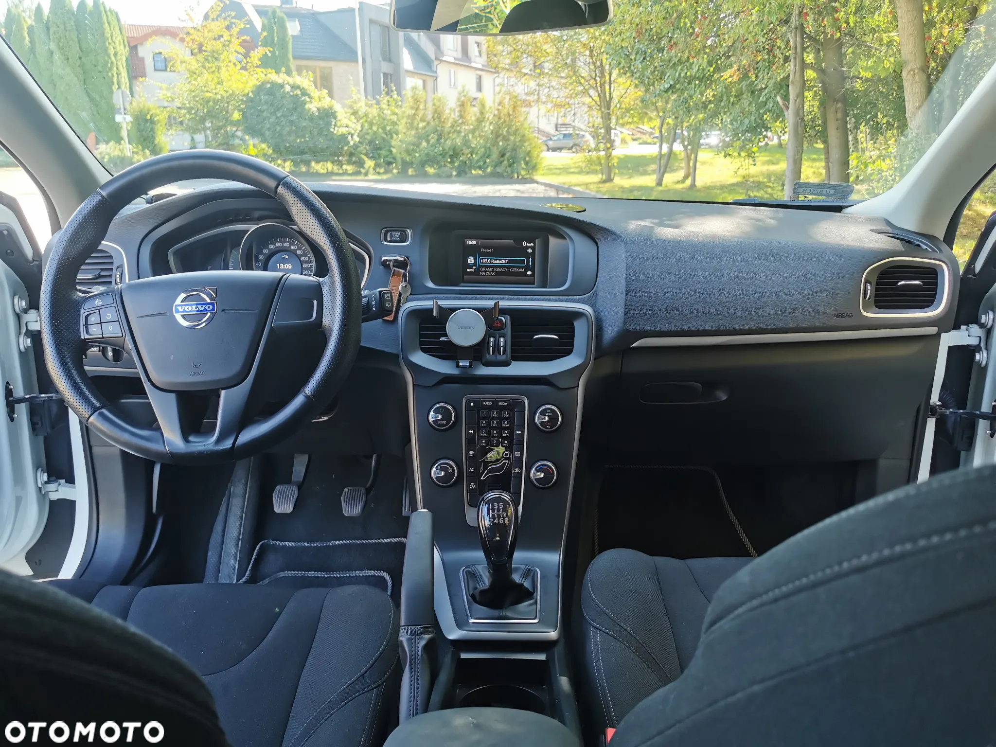 Volvo V40 D3 Kinetic - 17