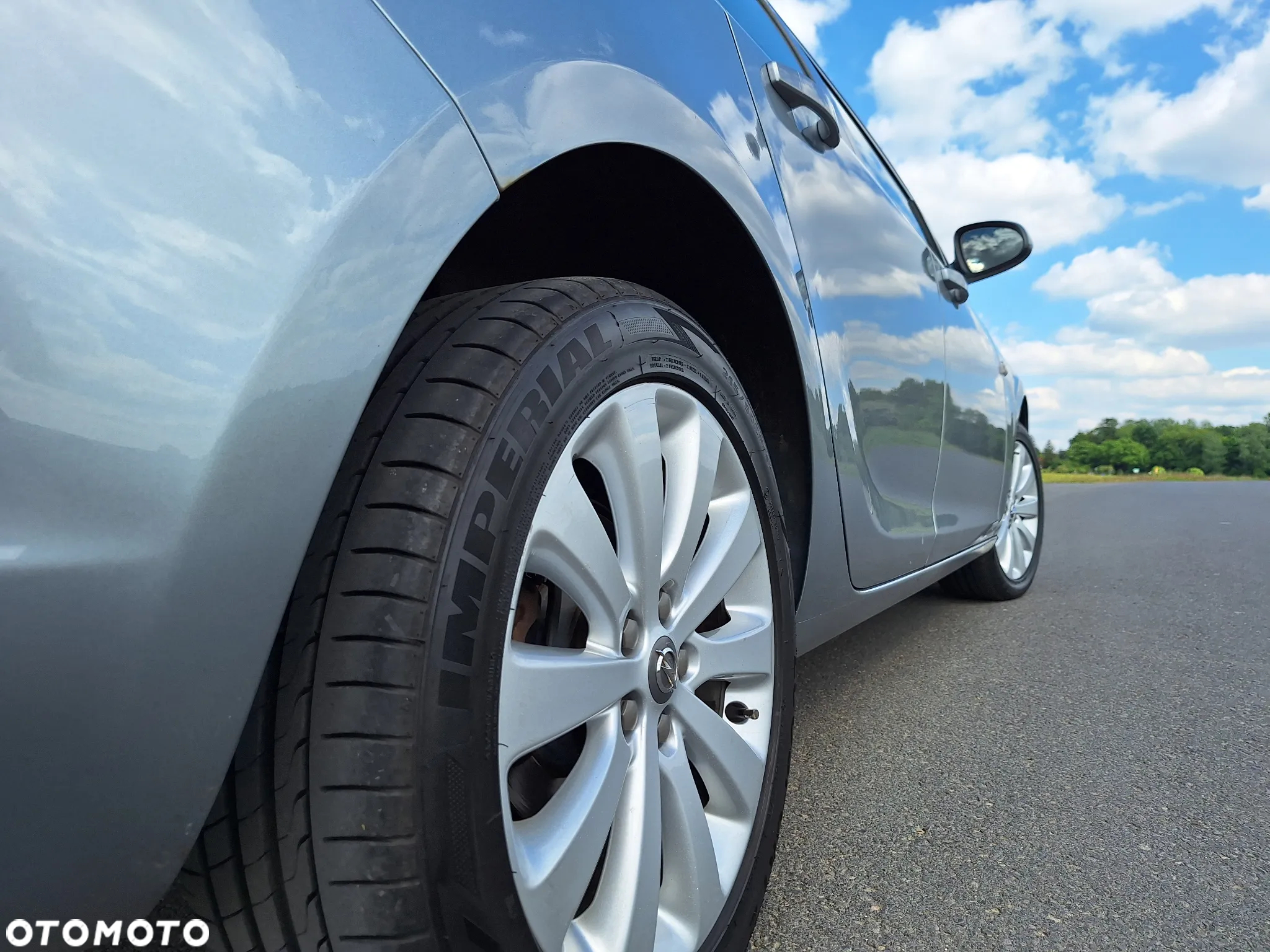 Opel Astra IV 1.4 T Cosmo - 8